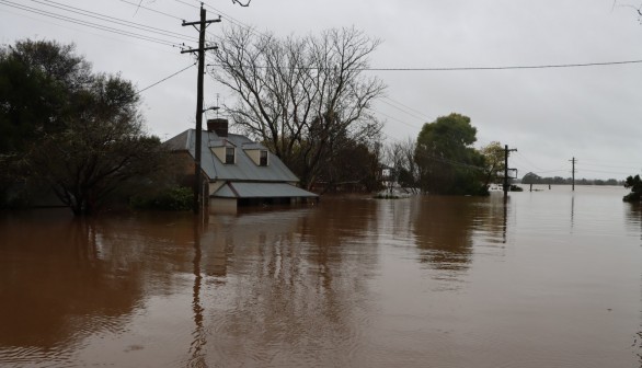 Flash Flooding Risk to Continue in Queensland Until Wednesday Morning After Heavy Rainfall Drenched State [BOM]