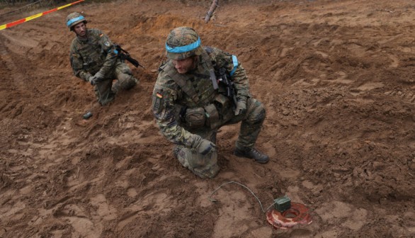 troops preparing landmine in Germany