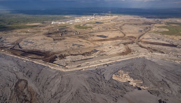 Oil Sands Operations in Canada Emit More Atmospheric Pollution Than Previously Thought [Study]