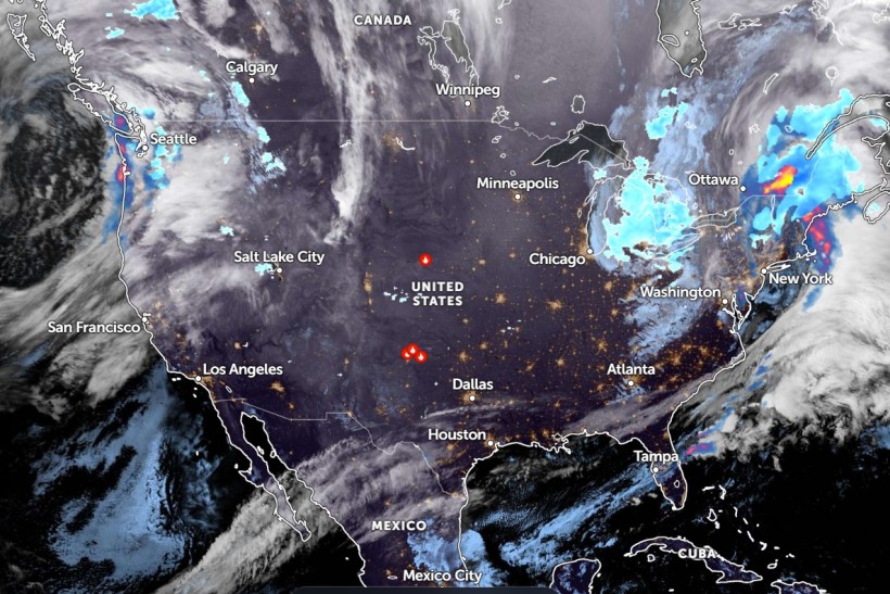 Zoom Earth Satellite via NOAA NESDIS
