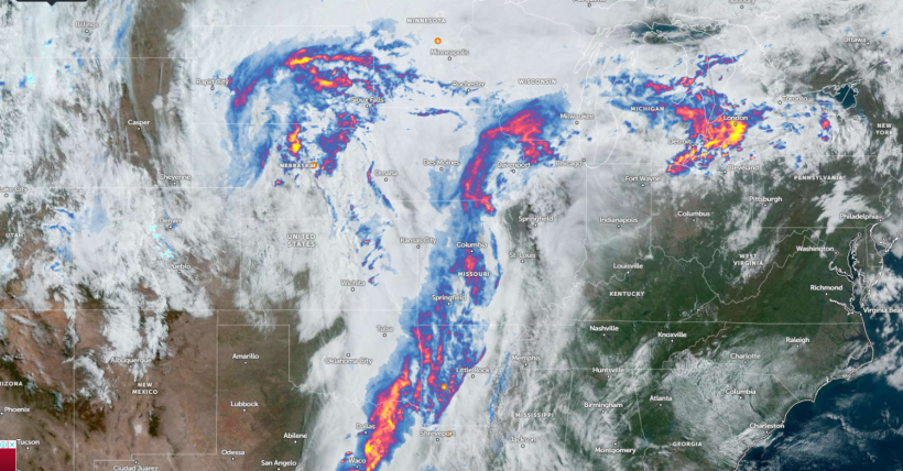 Zoom Earth Satellite via NESDIS - NOAA