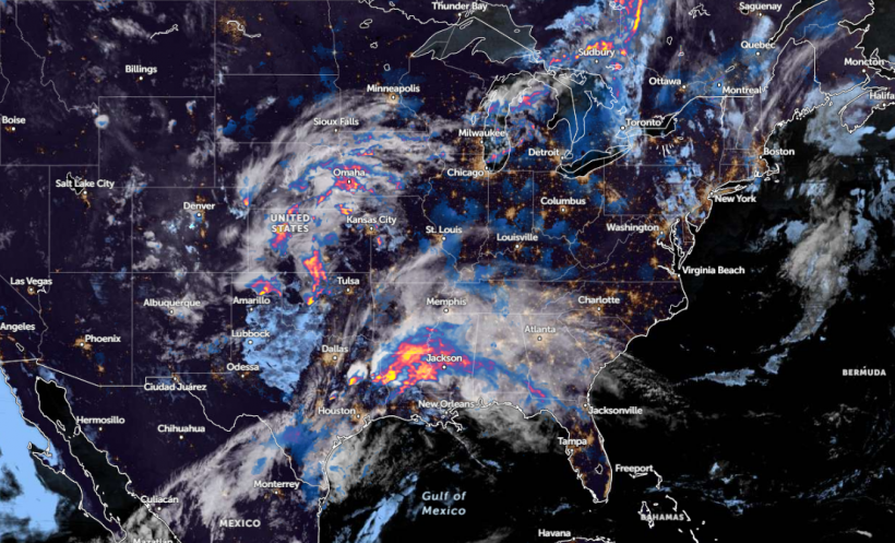 Zoom Earth Satellite via NOAA - NESDIS