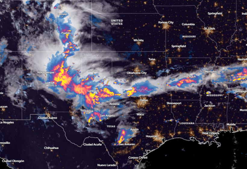 Zoom Earth Satellite via NOAA - NESDIS