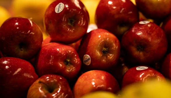 FRANCE-ECONOMY-RETAIL-APPLES-FEATURE