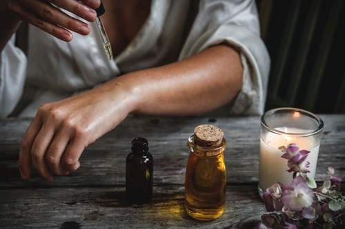 The Five Best Essential Oils and Their Incredible Benefits
