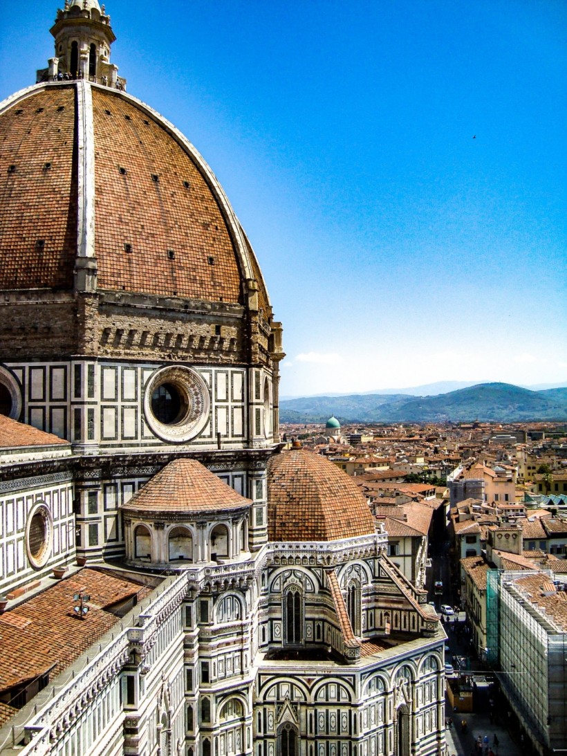 10 Tips To Take The Fascinating Journey To Italy