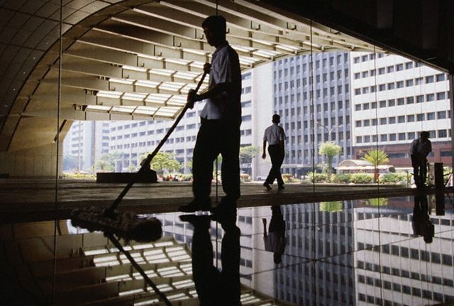 The Importance of Commercial Cleaning and Cleanliness in the Workplace