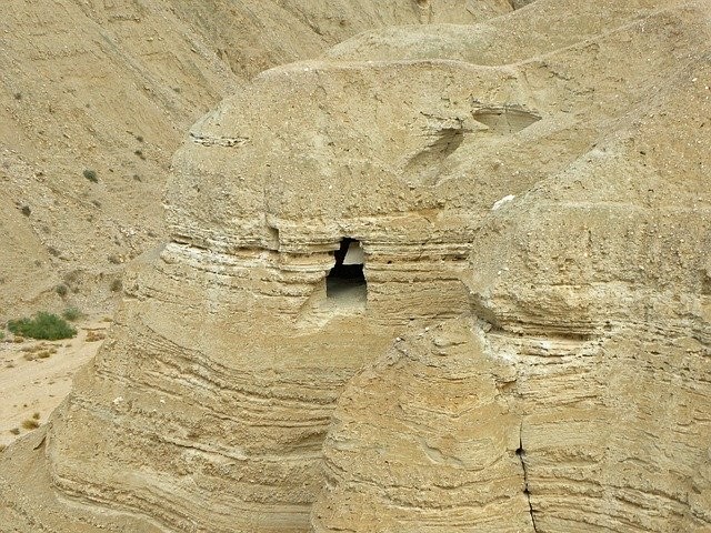 New Revelations Regarding the Dead Sea Scrolls Discovered from Innovative DNA Fingerprinting