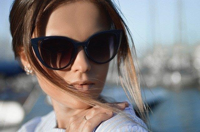 Health Benefits of Wearing Sunglasses