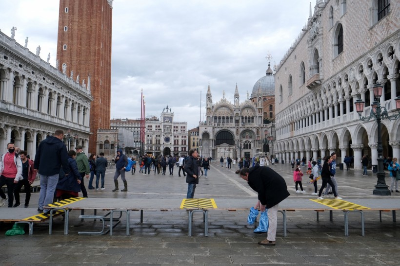 Venice Stops Flooding and Holds Back Sea Waters with Mile-Long Barrier Network