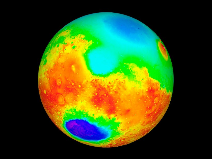 Nasa Topographic Maps Of Mars Released May 27 1999 The Maps Which Show High Altitudes As Red Yel