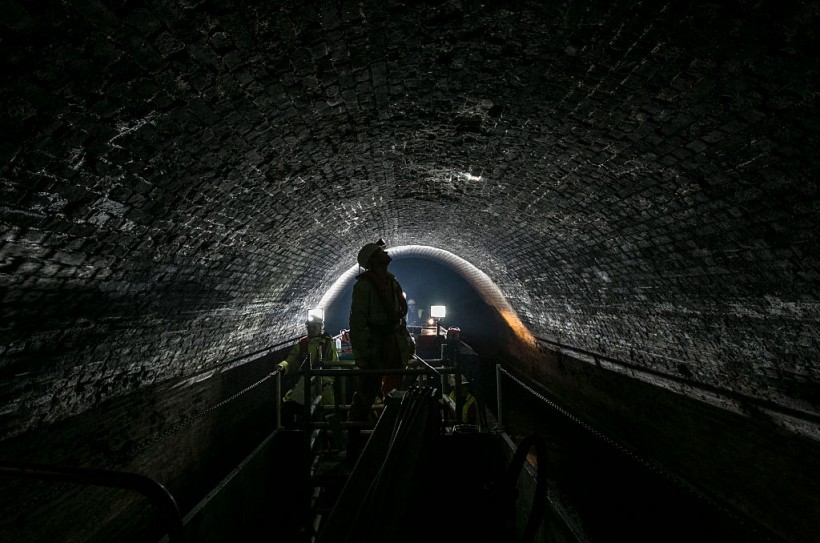 The 4million Bricks That Make Up London's Longest Canal Tunnel Are Inspected Today