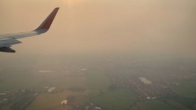 老挝、泰国的森林火灾、污染造成的长期烟雾对健康、旅游业造成了损害